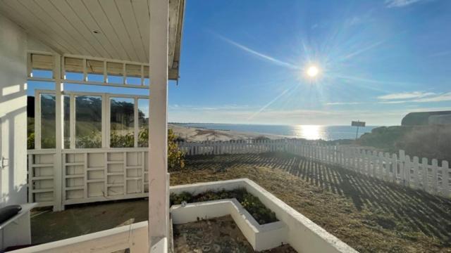 Maison Sur La Plage Avec Vue Mer Panoramique Le Martray Exterior photo